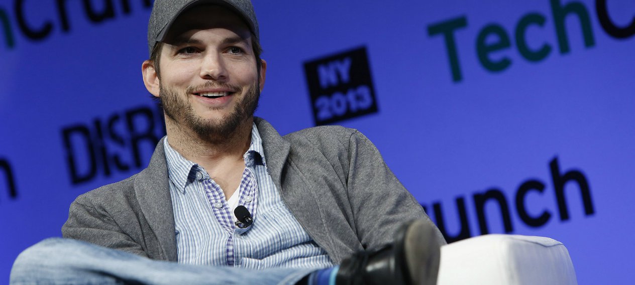 Ashton Kutcher helps out 132 schools in Iowa