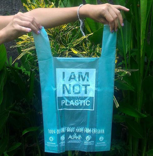 This Grocery Bag Won T Hurt Animals It Actually Feeds Them