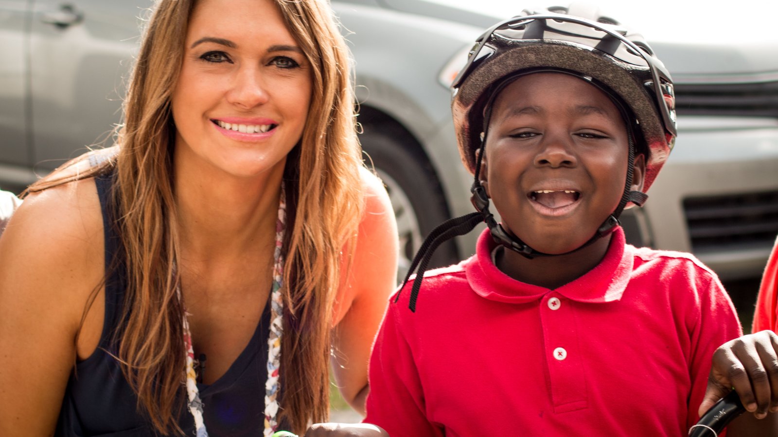 This Teacher Raised 80 000 To Buy A New Bike For Every Kid At School