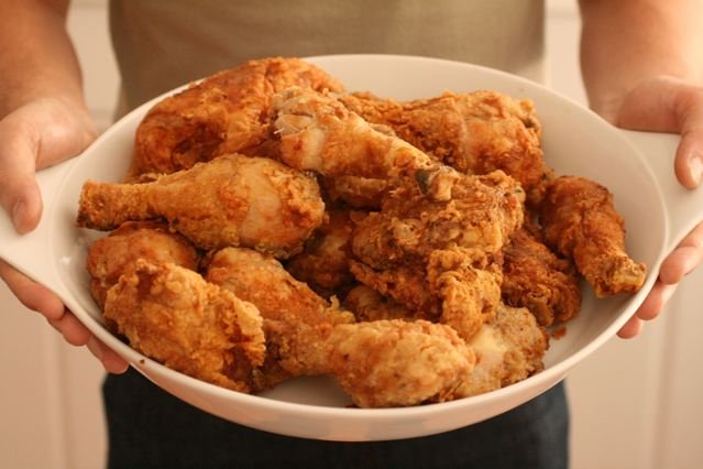 10 Ways To Eat Fried Chicken From Around The World