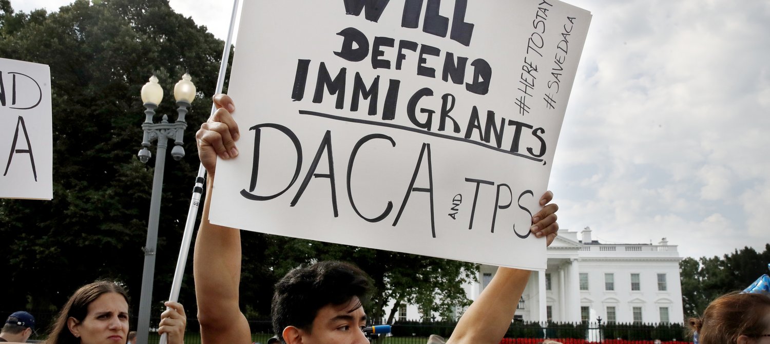 7 Ways You Can Help Undocumented Immigrants In The US Right Now