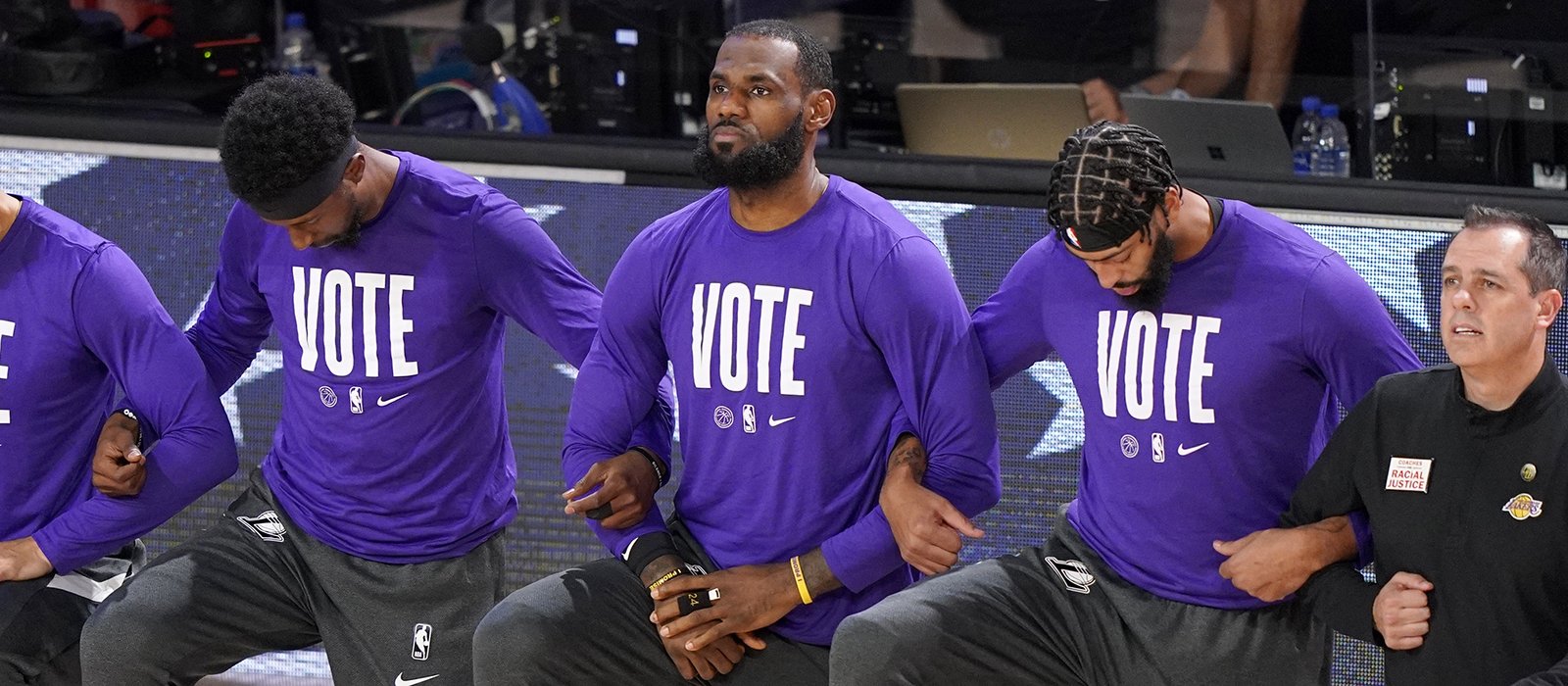 Lebron James' 'More Than a Vote' Campaign Gets 10,000 Volunteers to